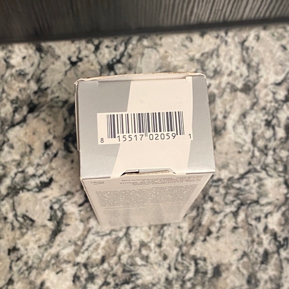 First Aid Beauty Coconut Skin Smoothie Priming Moisturizer 1.7oz. NEW & SEALED - Picture 5 of 7